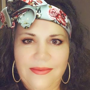 Meet your Posher, Darlene